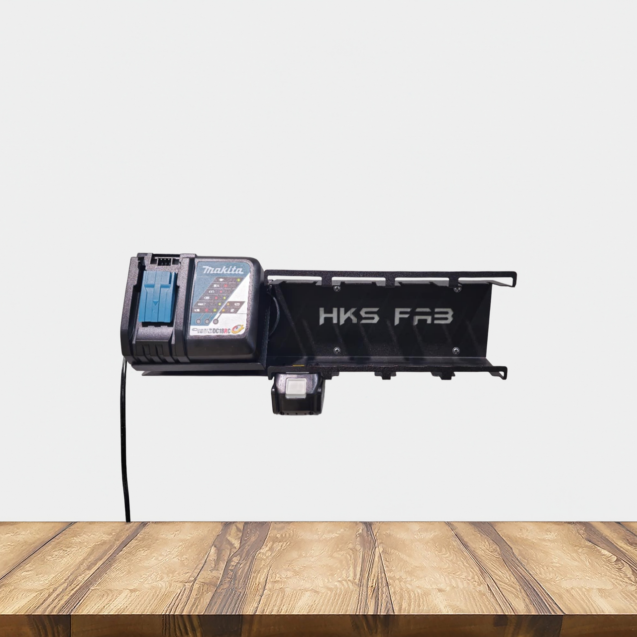 Makita 18V Locking Battery Charging Station – Wall Mounted