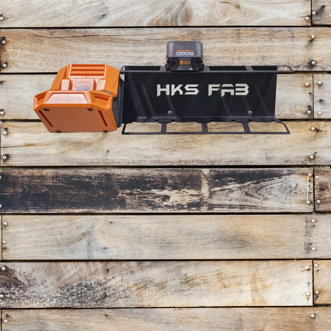 RIDGID 18V Locking Battery Charging Station – Wall Mounted