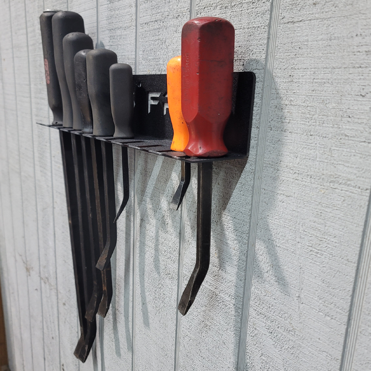 Pry Bar Holder - Wall & Cart Mount Tool Organizer Rack